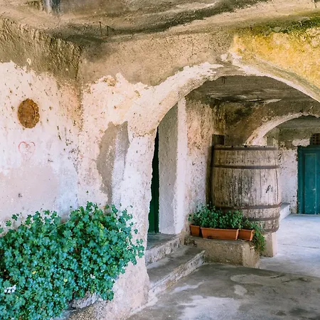 Lucy's Amalfi Coast Tramonti