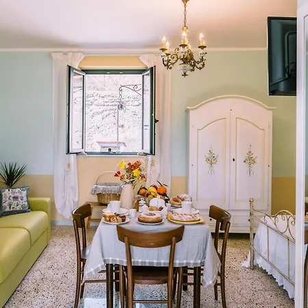 Lucy's Amalfi Coast Bed & Breakfast