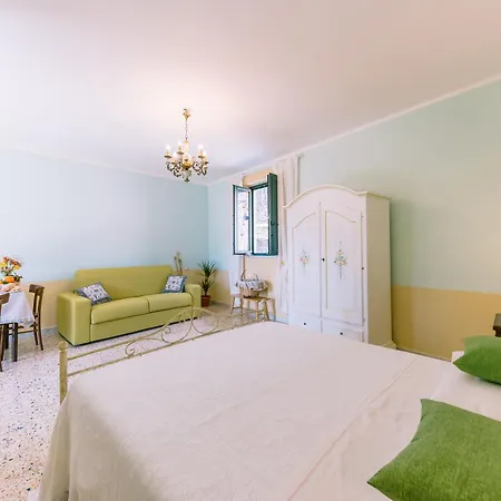 Bed & Breakfast Lucy's Amalfi Coast