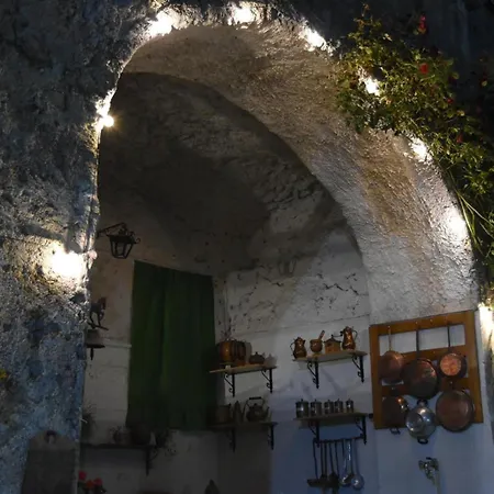 Lucy's Amalfi Coast Bed & Breakfast Tramonti